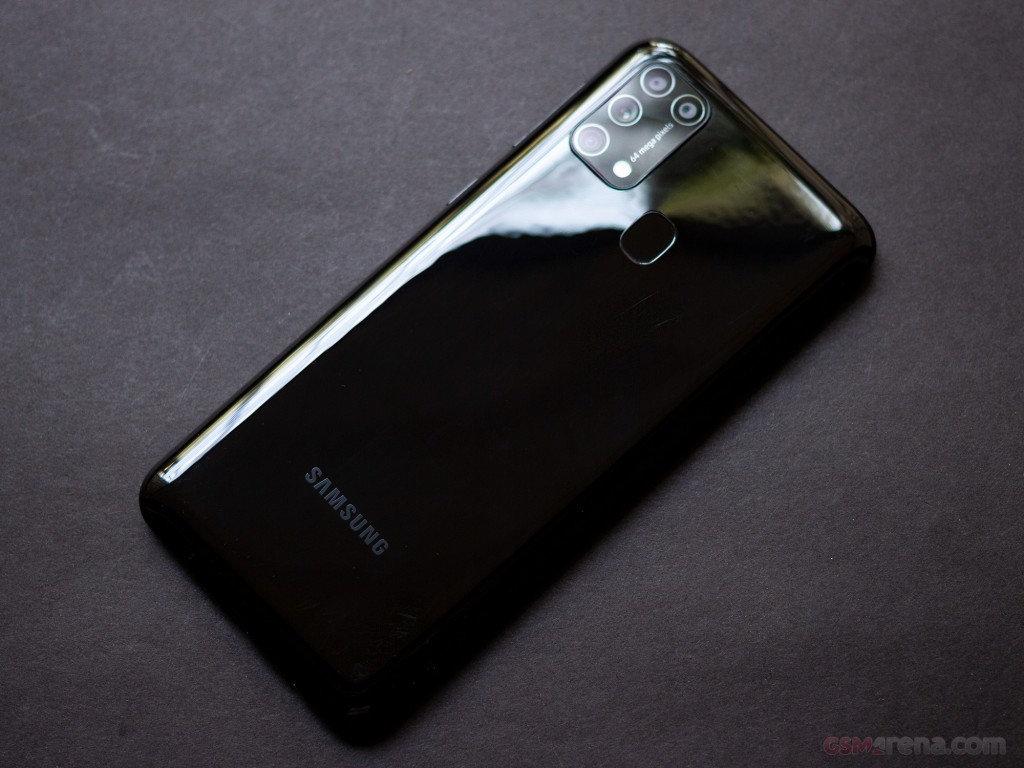 Samsung Galaxy M12 128GB/6GB Smartphone